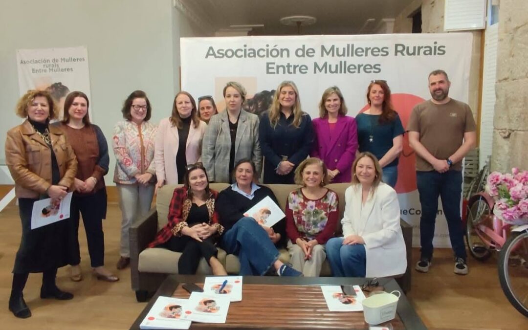 Nava Castro e Raquel Plana participan en Mondariz-Balneario na presentación do proxecto “Mulleres que Transforman”